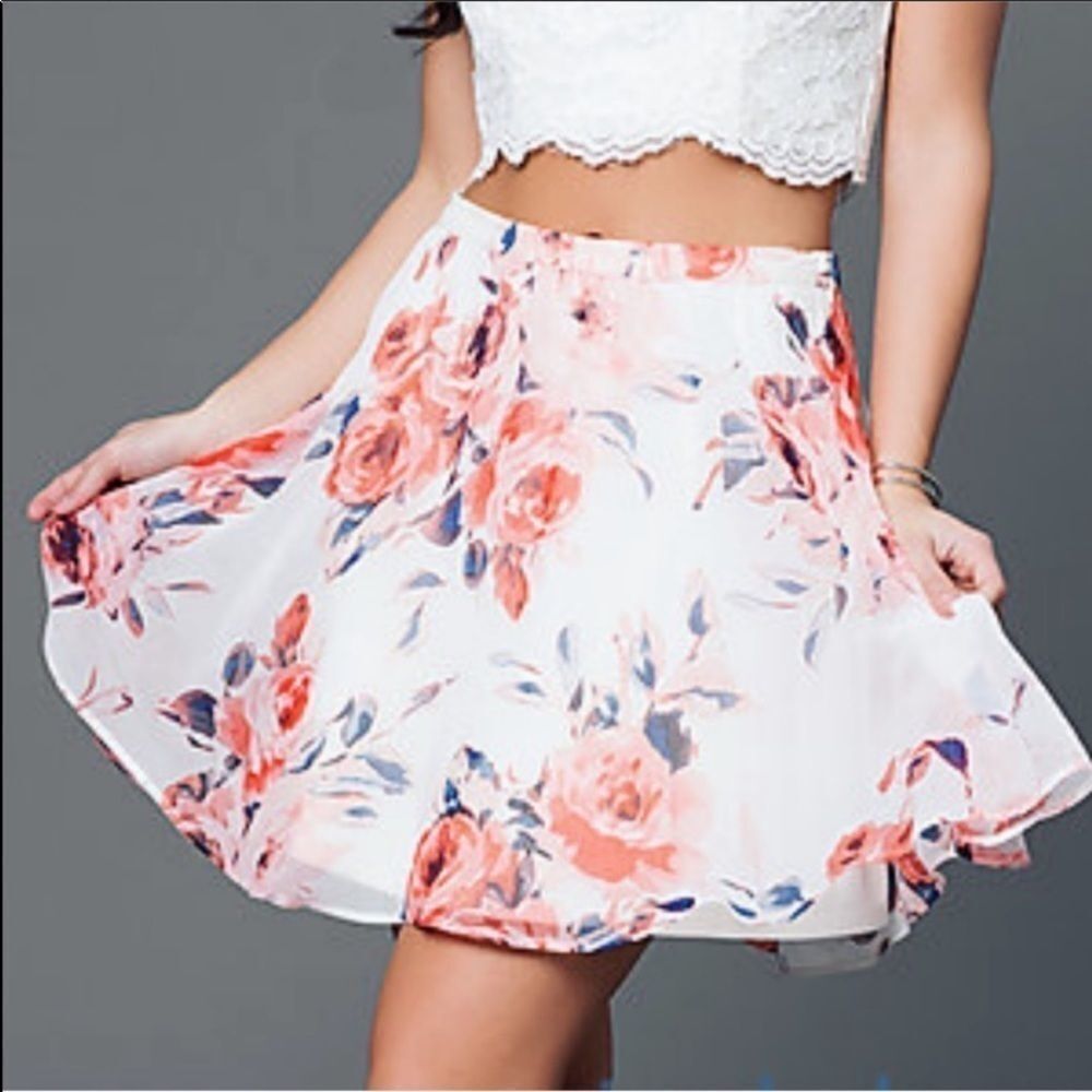 ❤️AS U WISH Beige Floral Mini Skirt (5)